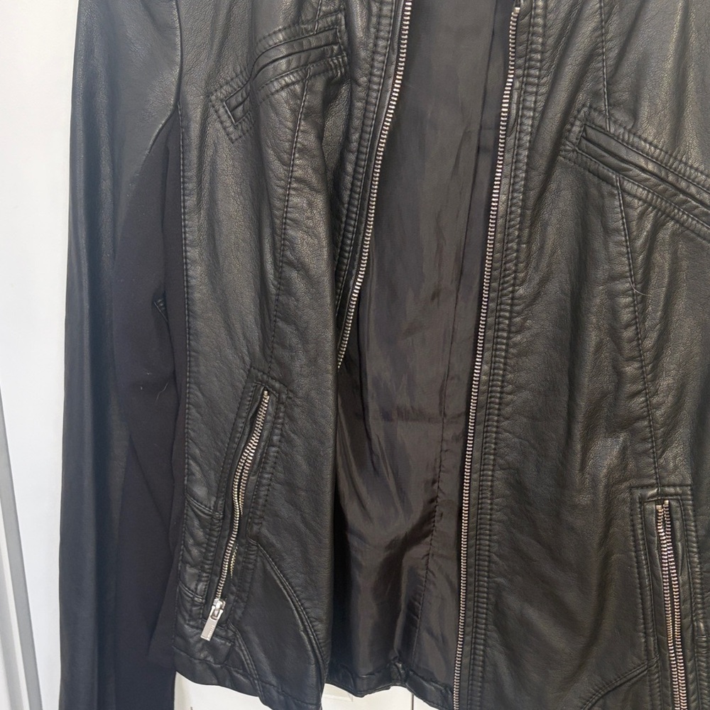 Express Leather Jacket - Picture 4 of 5